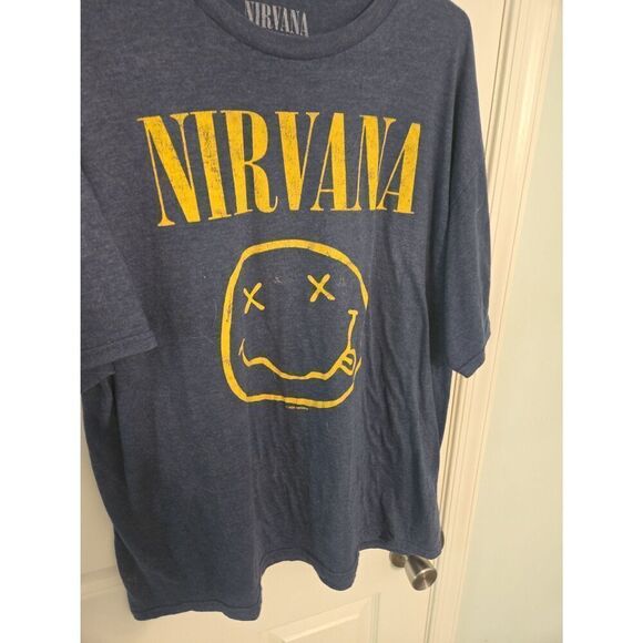 Band Tee nirvana 2xl shirt - Picture 2 of 3